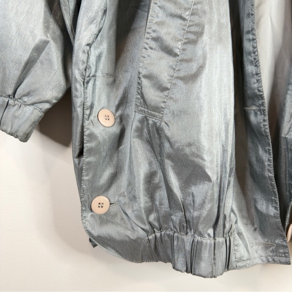 Vintage IZZI Silver Metallic Hooded Windbreaker Jacket - Women's Size Large - Picture 4 of 12